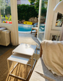 Blick aus dem Gartenhaus 